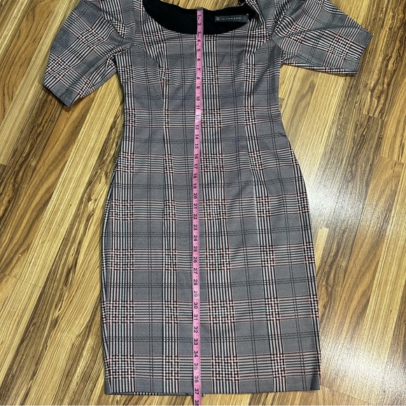 Alton Gray Short Sleeve Peasant Gray And Pink Plaid Dress Back Zipper Size 8 - Picture 5 of 7